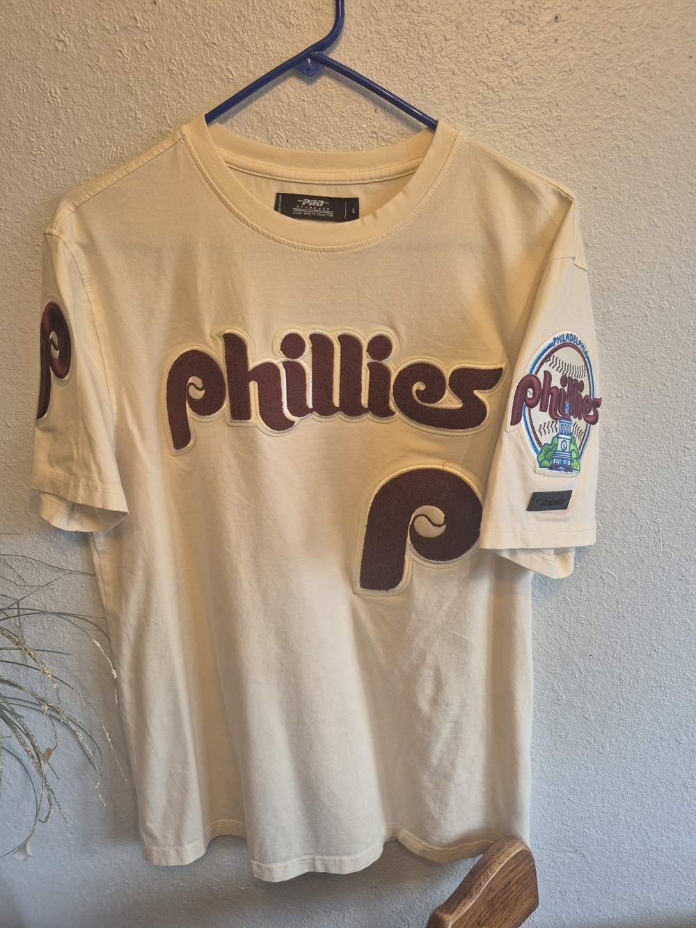 Phillies Cream & Maroon Logo Tee
